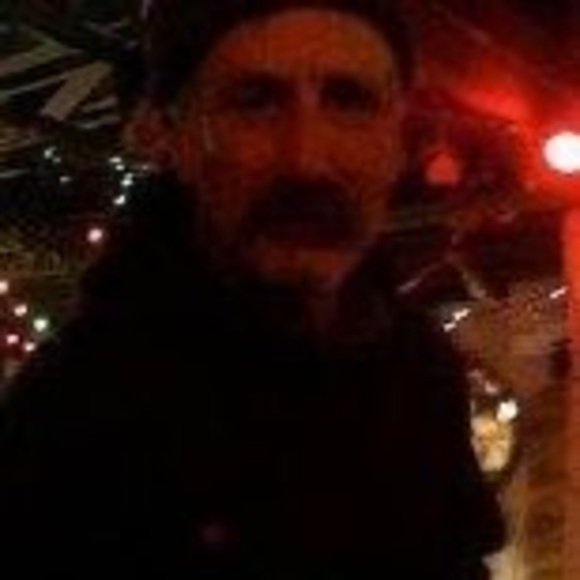 Meet your Posher, Kevin - Picture 1 of 1